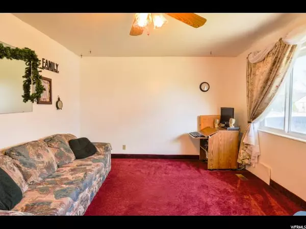 Tremonton, UT 84337,940 S 660 W