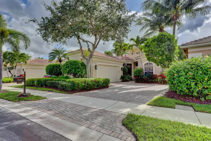 156 Esperanza WAY, Palm Beach Gardens, FL 33418