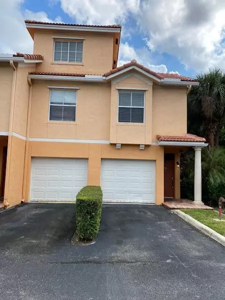 2030 Alta Meadows LN 1209, Delray Beach, FL 33444