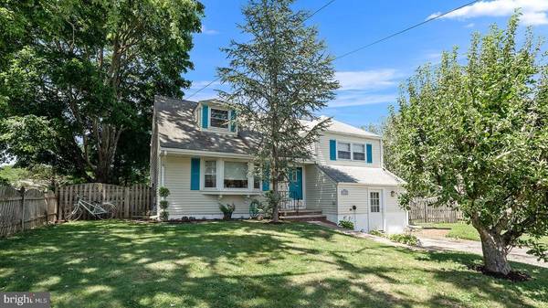 26 MIRY BROOK RD, Trenton, NJ 08690