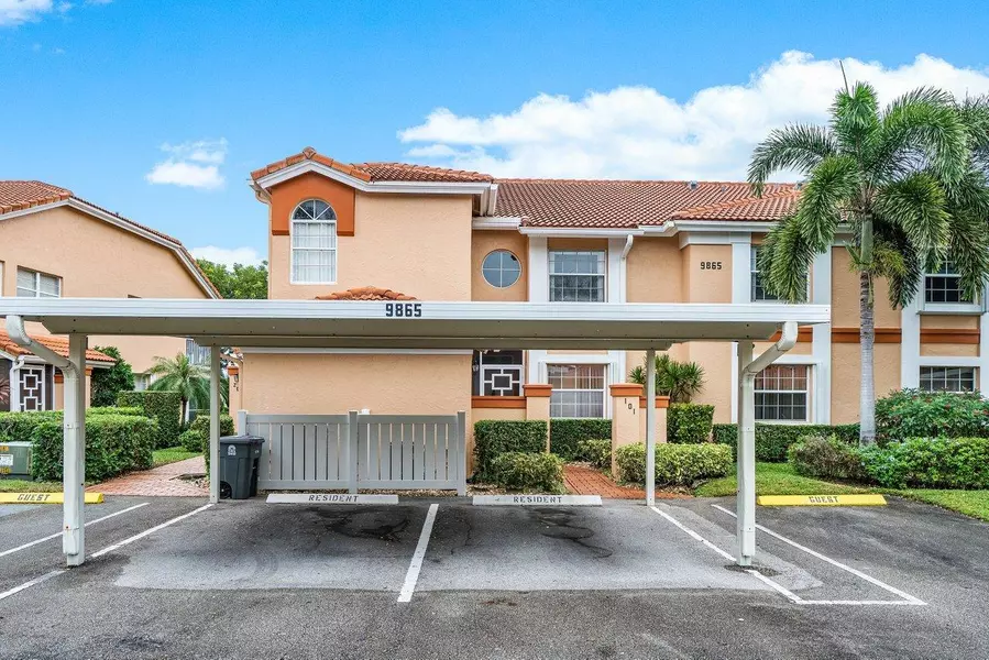 9865 Seacrest CIR 101, Boynton Beach, FL 33437