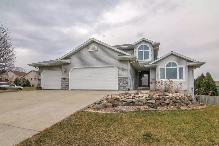 5141 Prairie Rose Rd, Madison, WI 53704