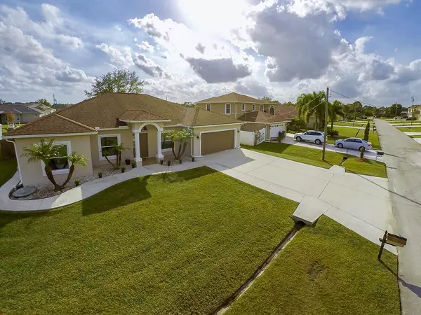 Port Saint Lucie, FL 34986,5341 NW Arrowhead TER