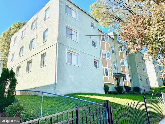 2841 GAINESVILLE ST SE #103, Washington, DC 20020