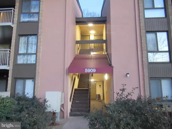 5909 TAMAR DR #4R16, Columbia, MD 21045