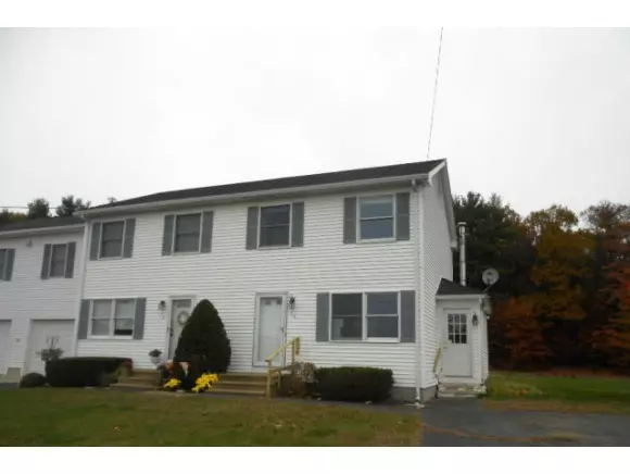 36 Maple DR #36, Greenland, NH 03840