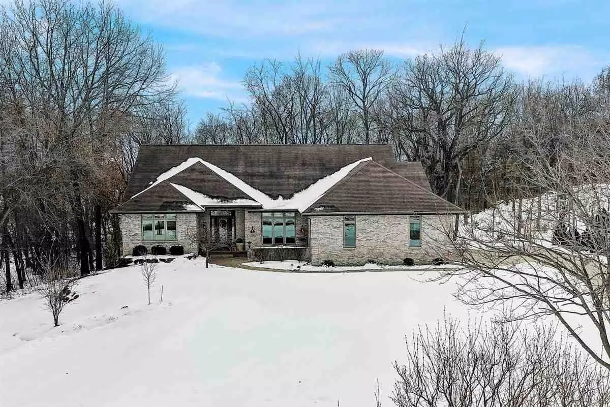 Waunakee, WI 53597,5613 Cobblestone Ln