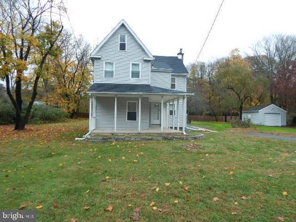 60 WALNUT ST, Sicklerville, NJ 08081