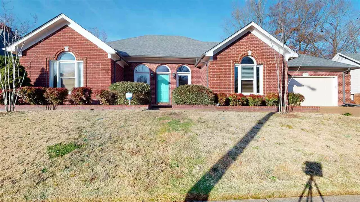 Collierville, TN 38017,766 VIVIAN LEIGH CV