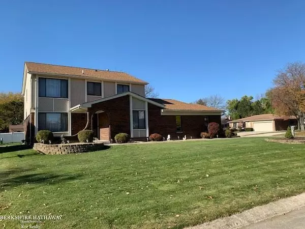 Clinton Township, MI 48038,39617 Chaffer St