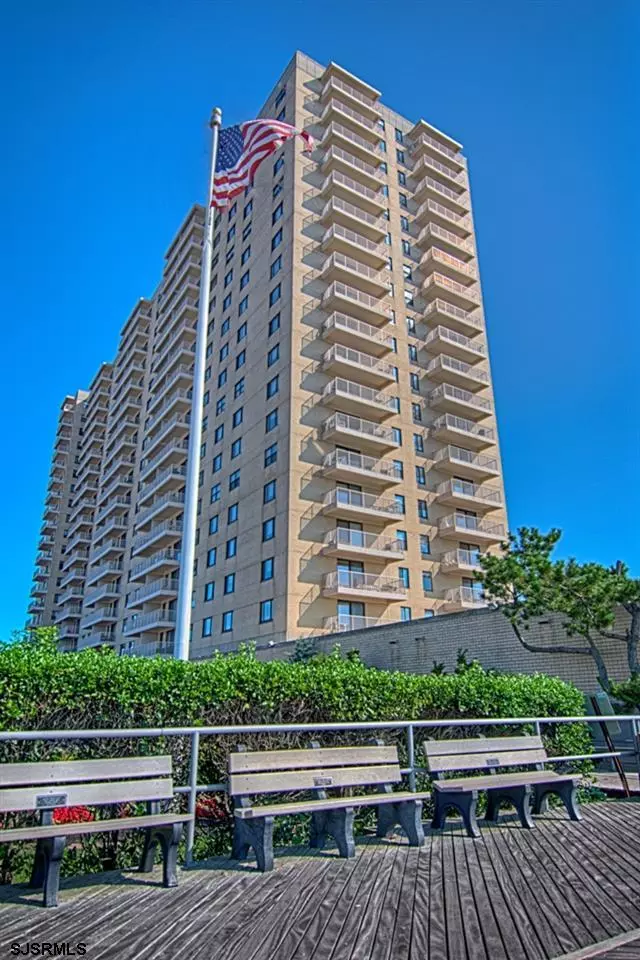 Ventnor, NJ 08406,5000 Boardwalk #1501