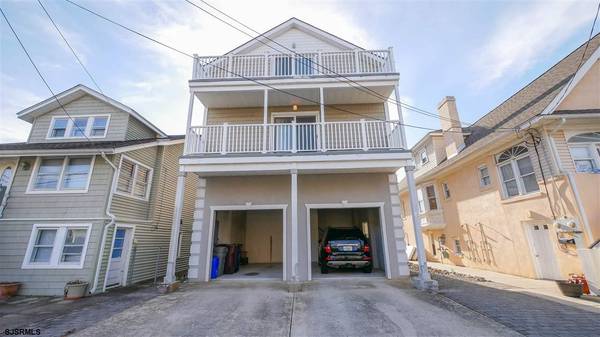 16 N Troy Ave, Ventnor, NJ 08406