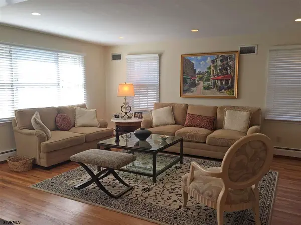 Ventnor, NJ 08406,7117 Monmouth Ave