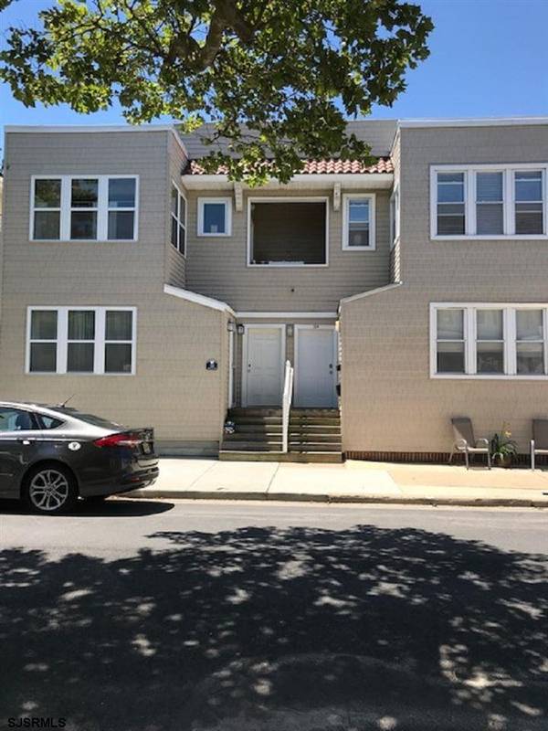 14 S Buffalo Ave #B, Ventnor, NJ 08406