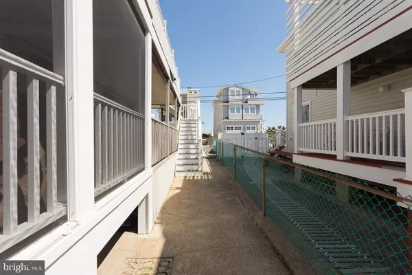 Long Beach Township, NJ 08008,5608 OCEAN BLVD UNIT 4