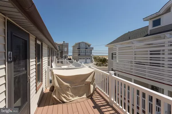 Long Beach Township, NJ 08008,5608 OCEAN BLVD UNIT 4