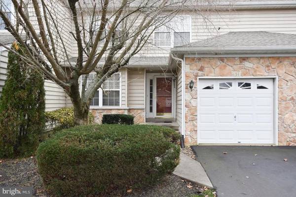 51 HOGAN WAY, Moorestown, NJ 08057