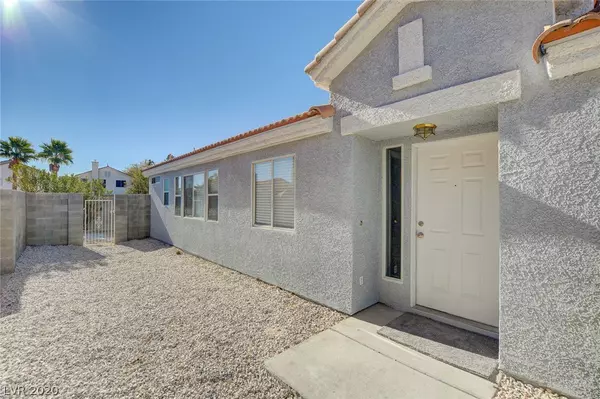 Las Vegas, NV 89129,9353 Leaping Lilly Avenue