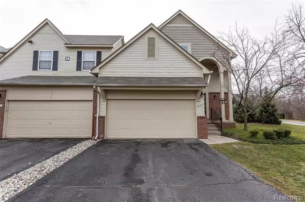 Farmington Hills, MI 48331,38323 SARATOGA CIR