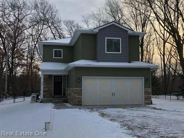 428 SHAW CRT, Milford, MI 48380