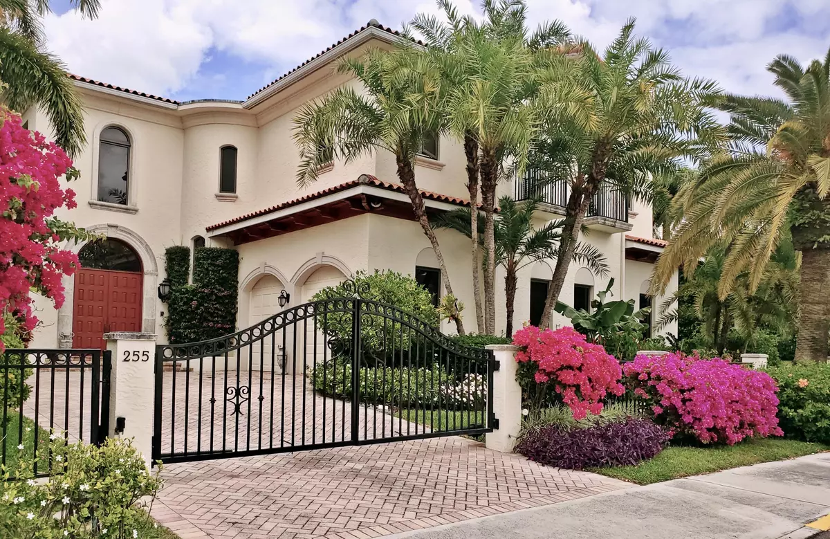 Palm Beach, FL 33480,255 Seminole AVE