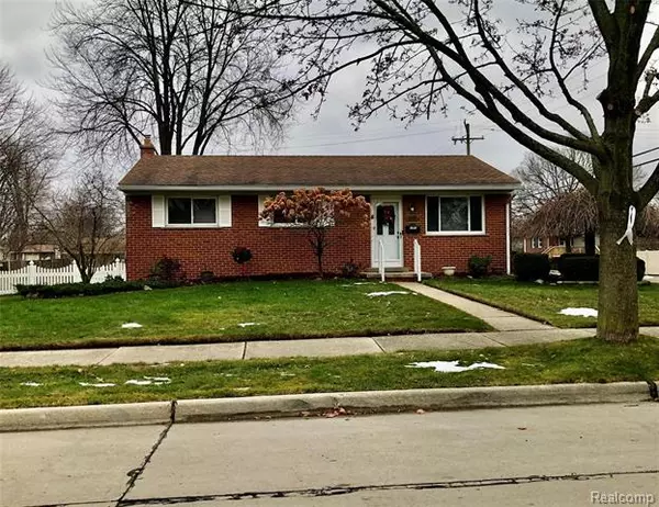 30635 PIERCE ST, Garden City, MI 48135