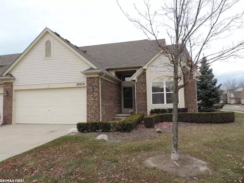 20919 Rockhill, Macomb Twp, MI 48044