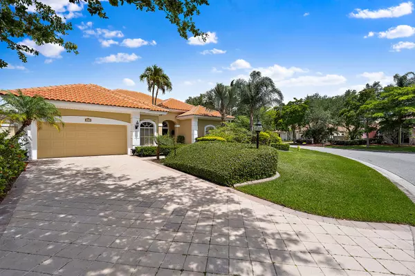 Palm Beach Gardens, FL 33418,81 Cayman PL