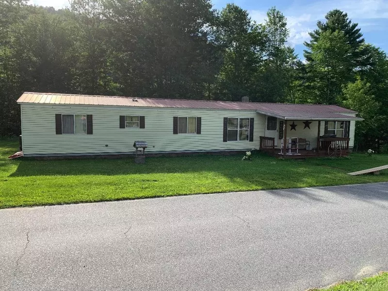 130 Kellogg ST, Hardwick, VT 05843