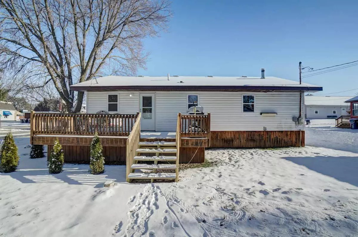 Poynette, WI 53955,223 Wilson St