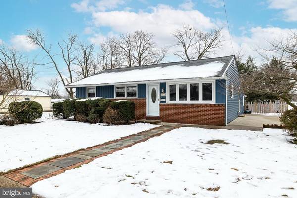 642 9TH AVE, Lindenwold, NJ 08021