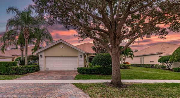 3134 Ushant CT, Wellington, FL 33414