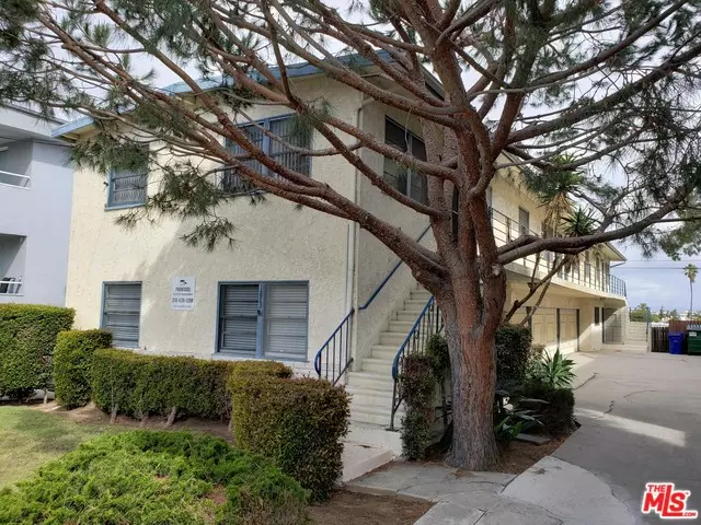 1813 11TH ST, Manhattan Beach, CA 90266