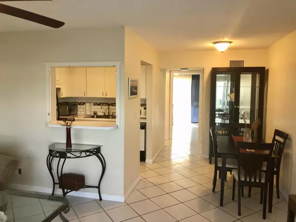 Boynton Beach, FL 33435,560 W Horizon 102