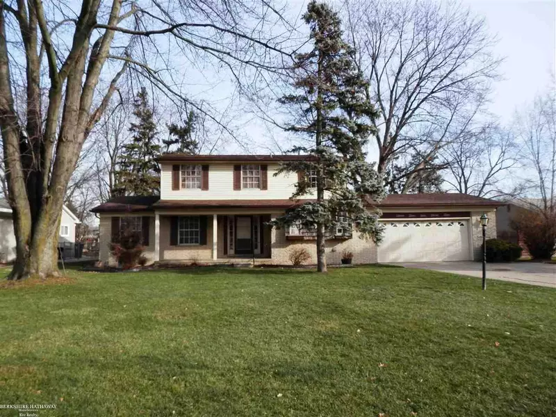 35132 Kesler, Clinton Township, MI 48035