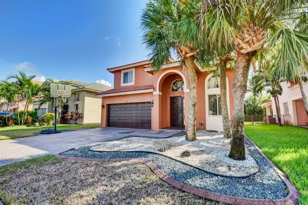 Royal Palm Beach, FL 33411,120 Sarona CIR