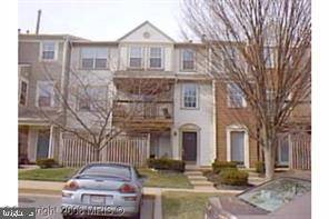 8 FOXHOUND CT, Randallstown, MD 21133