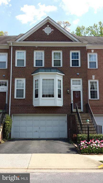 4761 BIDEFORD SQ, Fairfax, VA 22030