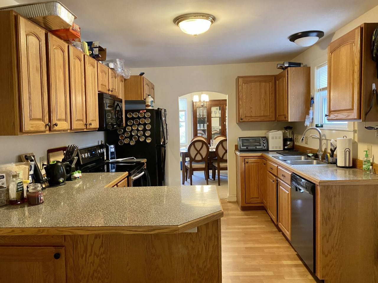 Manchester, NH 03104,1293 River RD