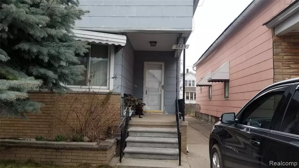 2689 BELMONT Street, Hamtramck, MI 48212 3228