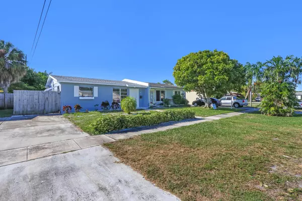 North Palm Beach, FL 33408,18 Robalo CT