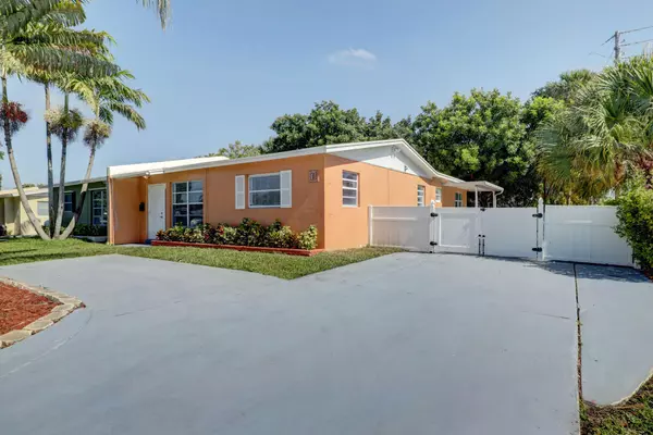 1 Robalo CT, North Palm Beach, FL 33408