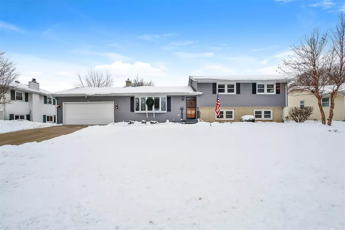 Sun Prairie, WI 53590,321 E Klubertanz Dr