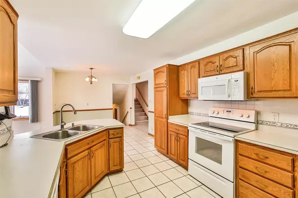 Sun Prairie, WI 53590,321 E Klubertanz Dr