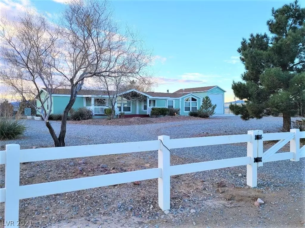 Pahrump, NV 89060,401 E Bluebird Avenue