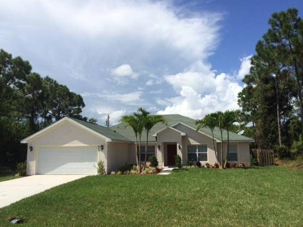 833 SW Paul Revere TER, Port Saint Lucie, FL 34953