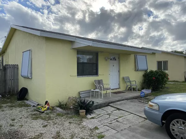 Lake Worth, FL 33462,1046 Florence RD