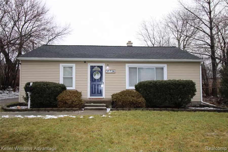 31734 CAMBRIDGE Street, Garden City, MI 48135 1734