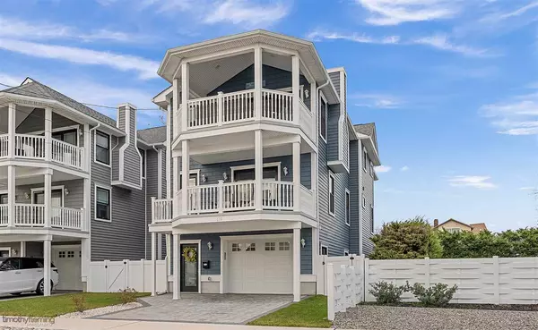 119 W Palm Avenue, Wildwood Crest, NJ 08260