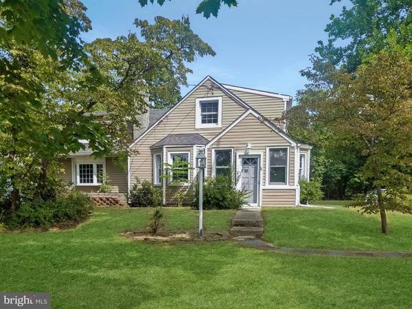 32 KENT RD, Williamstown, NJ 08094